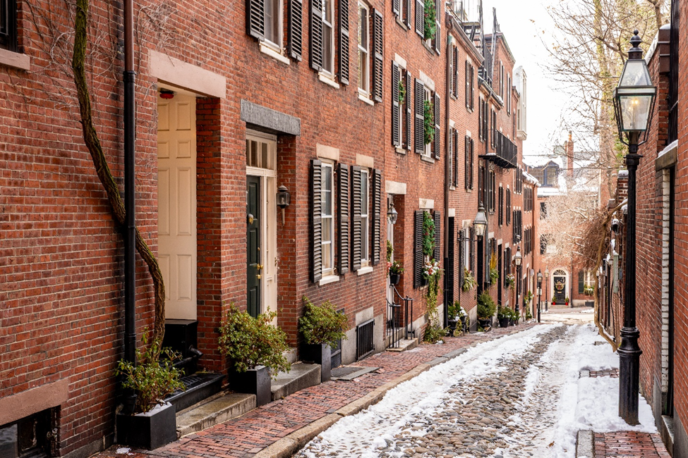 Quiet beacon hill in the winter