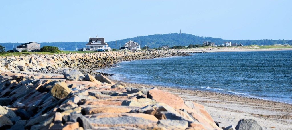 Rocky shores at Long Beach in Plymouth, MA 
